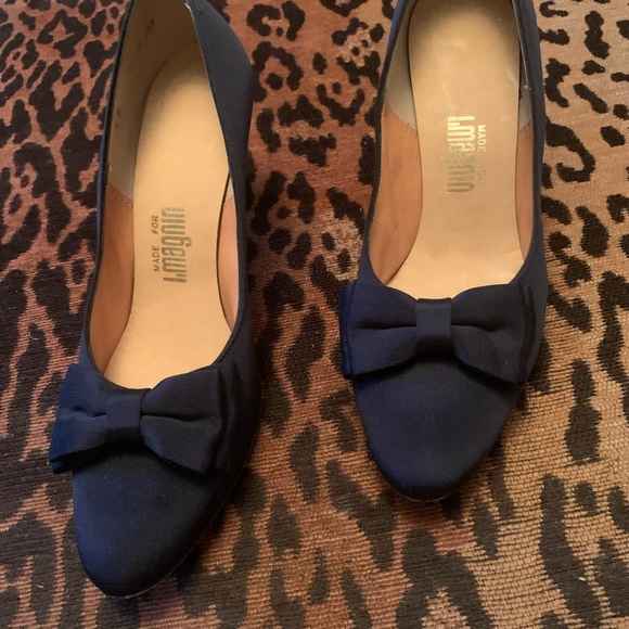 Navy blue vintage pumps. Size 6M - Picture 1 of 3